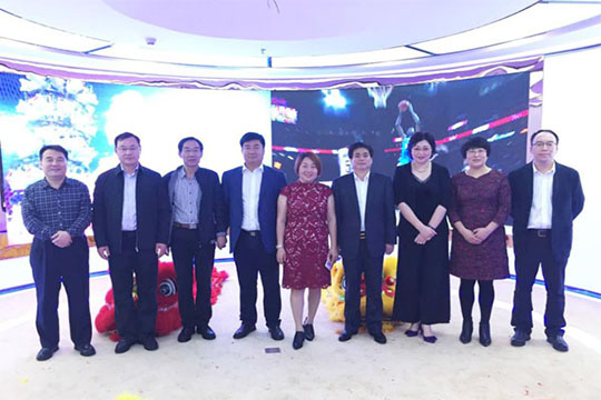 河北承德市政府领导莅临今年会参观考察