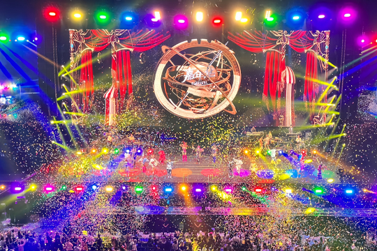 首场「狂飙」！周杰伦南京演唱会绝不配速，今年会巨幕引爆狂欢！